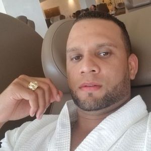 Meet your Posher, Aneuris